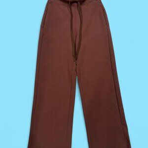 Stretchy brown wide leg sweatpants drawstring and stretchy waistband #lounge